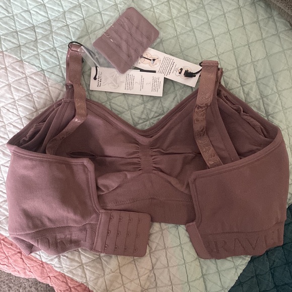 Kindred Bravely Sublime Hands-Free Pumping and Nursing Bra size S-Busty - Picture 2 of 4